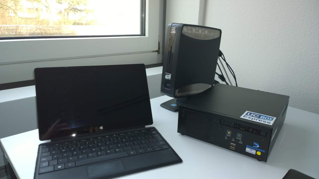 Comparing UCBOX size with the Microsoft Surface Pro and an IGEL UD5